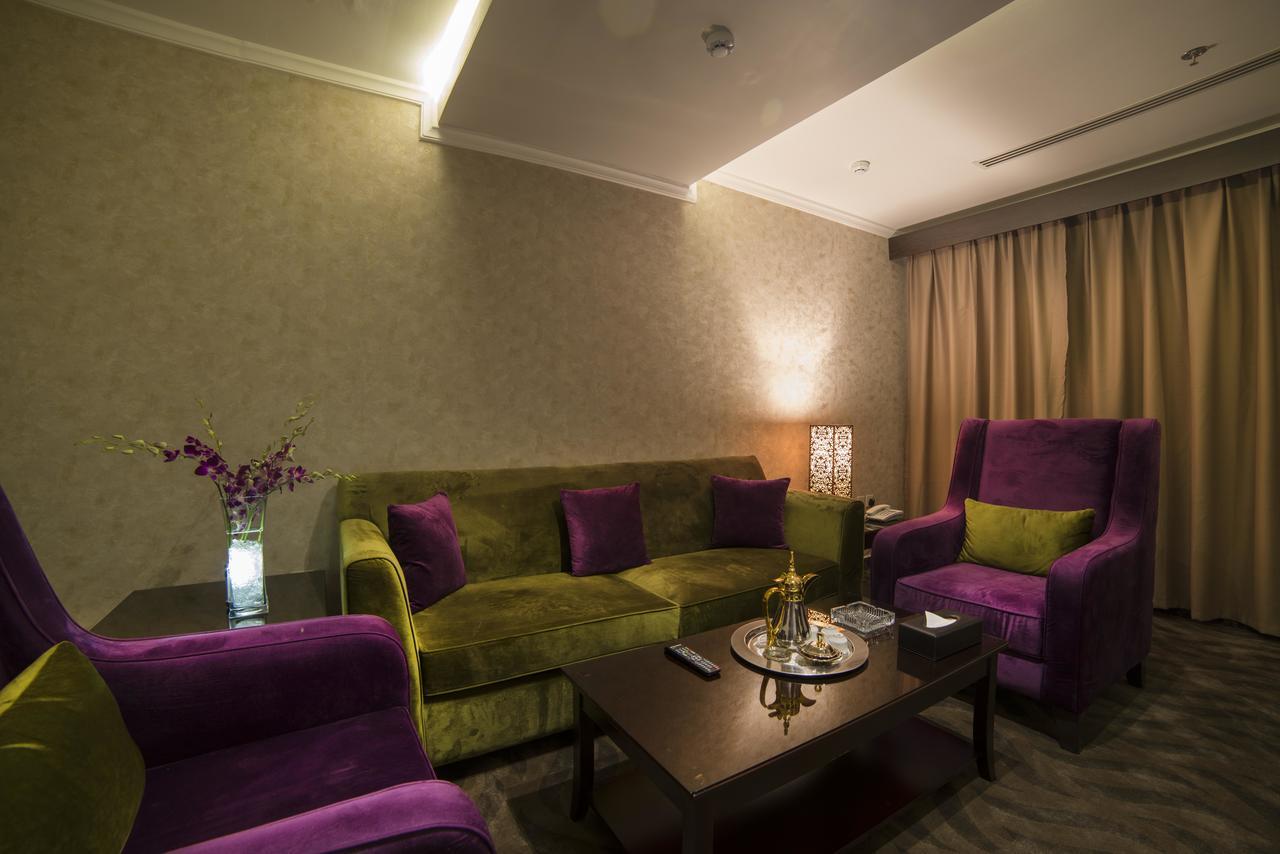 Golden Bujari Hotel Эль-Хубар Экстерьер фото