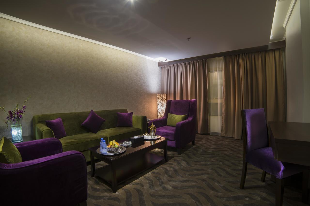 Golden Bujari Hotel Эль-Хубар Экстерьер фото