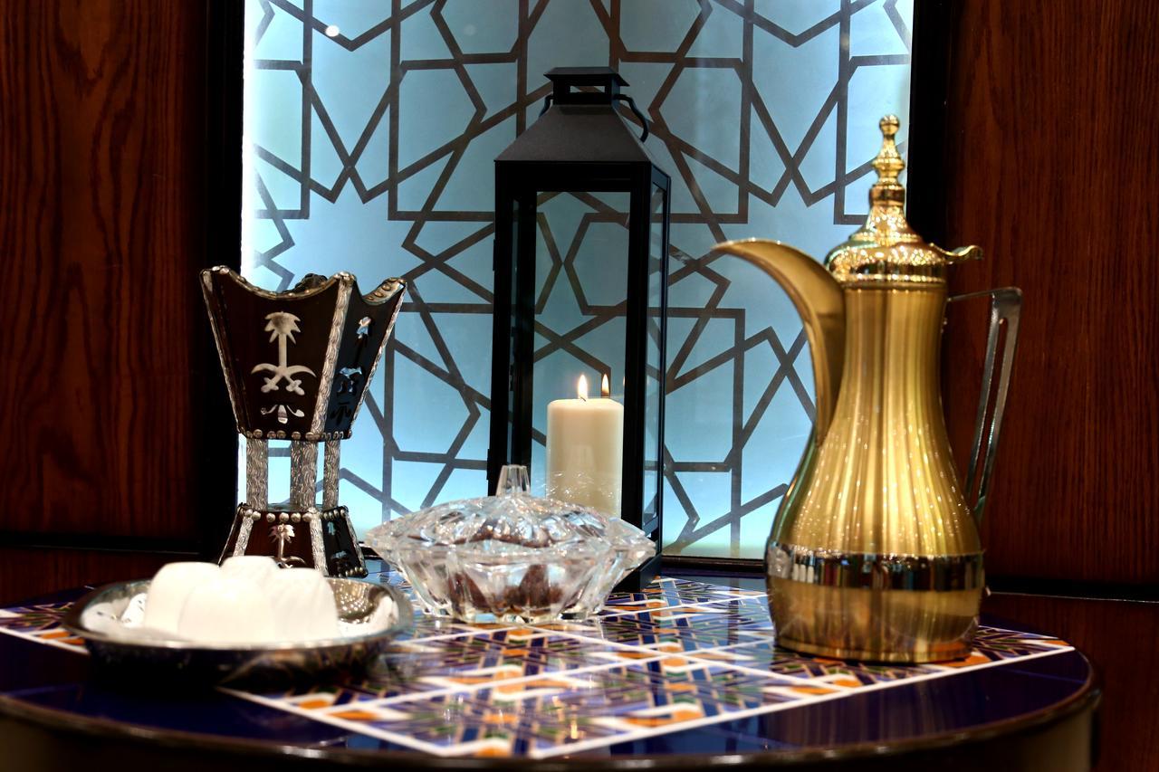 Golden Bujari Hotel Эль-Хубар Экстерьер фото