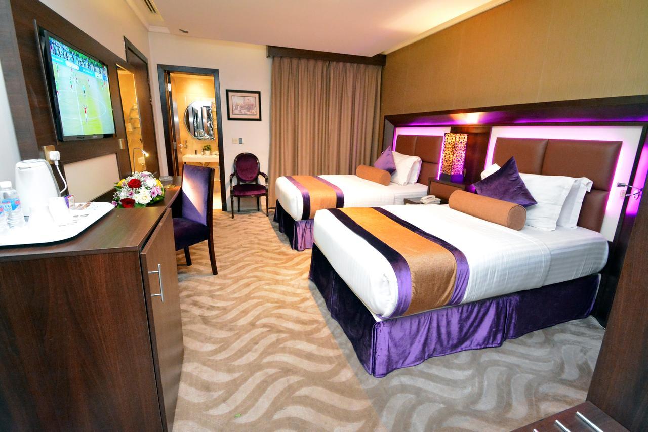 Golden Bujari Hotel Эль-Хубар Экстерьер фото